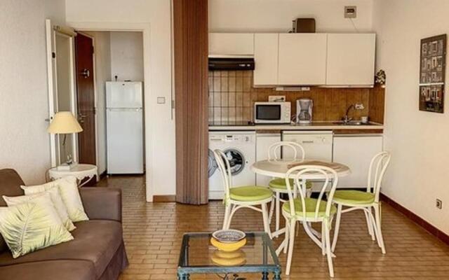 Appartement Bormes-les-Mimosas, 2 pièces, 4 personnes - FR-1-610-13