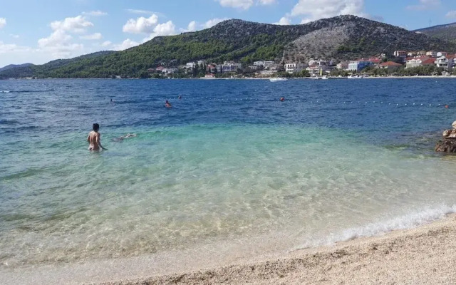 Snježa - 20 m From the sea - A2