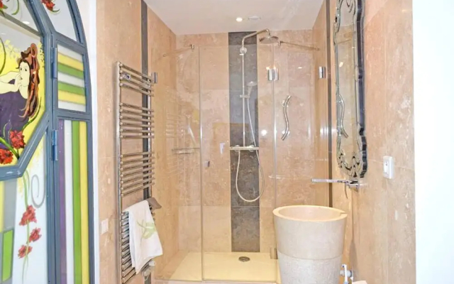Apartment With 2 Bedrooms in Cannes, With Wonderful sea View, Terrace - Apartment in Cannes - Photo 5