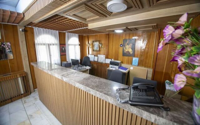 Mekan Otel Villa