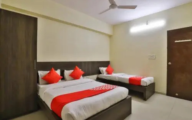 Siddhi Vinayak Rooms By OYO Rooms