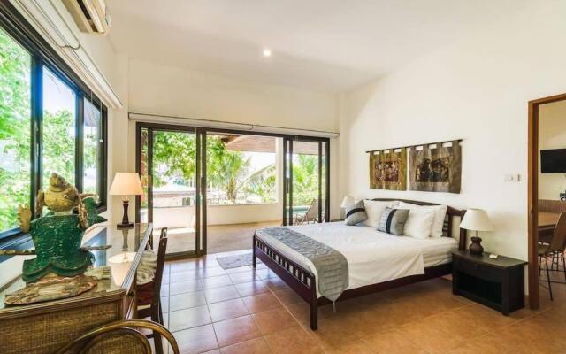 Secret Garden Villa 3BR（Pool/Walk to beach）