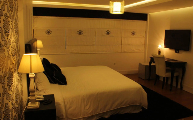 IFE Boutique Hotel