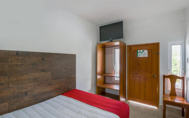 OYO Hotel Palma Real