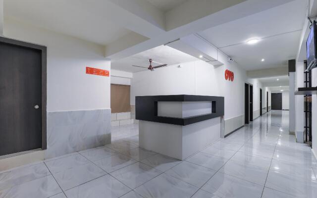 OYO 47041 Hotel Tilak