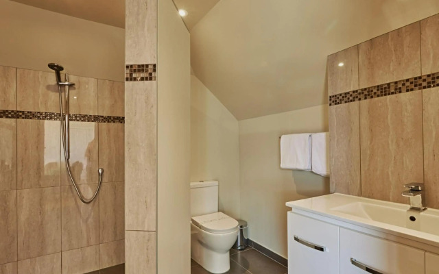 Lemon Tree Lodge