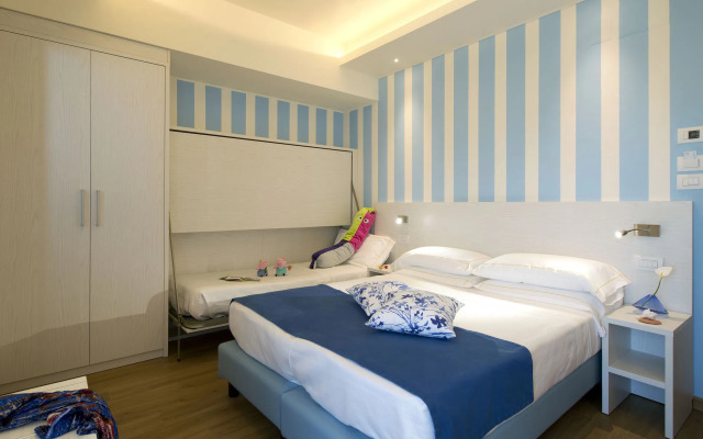 UNAWAY Imperial Beach Fano