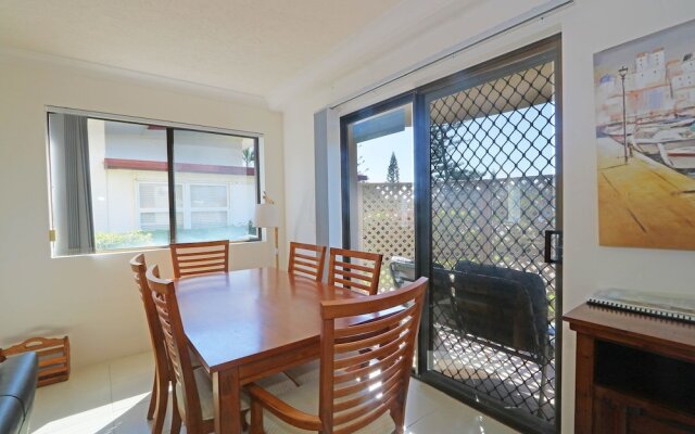 Acacia Kingscliff Town Holiday Apartment