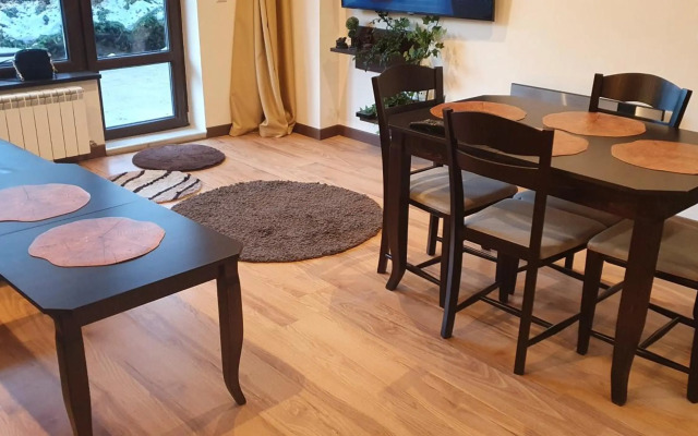 Terra-Balkan delux private apartment - Golf & Skiing