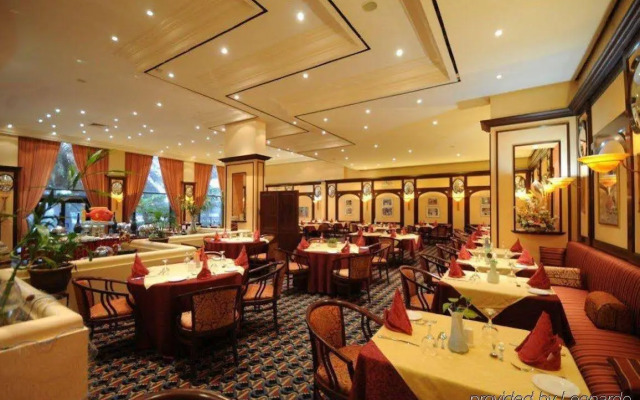 Mena Red Sea Palace Hotel