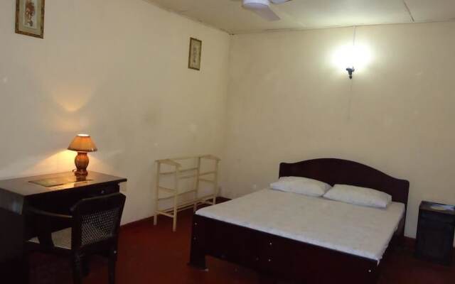 Kundasale Holiday Home