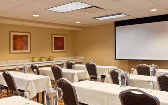 Courtyard Newburgh Stewart Airport