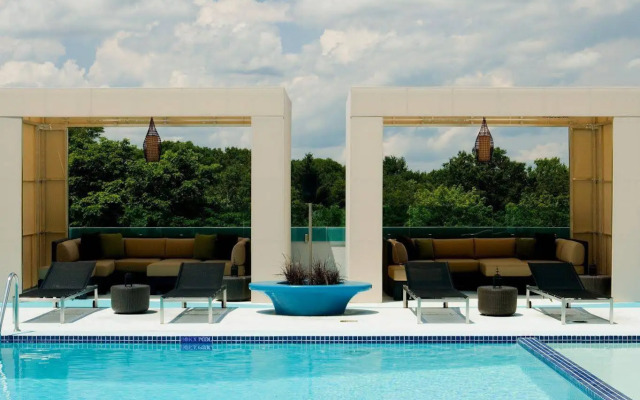 Hotel Indigo Boston - Newton Riverside