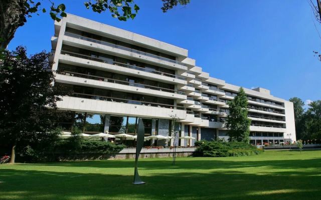 Hotel Balnea Esplanade