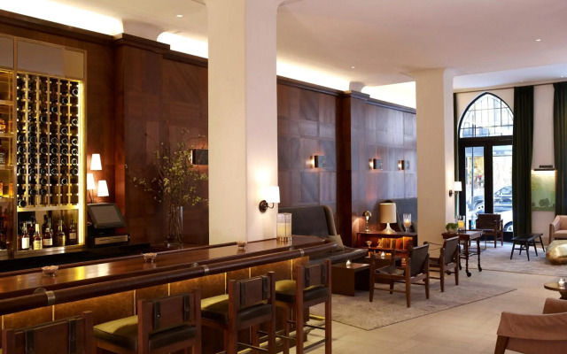 Refinery Hotel