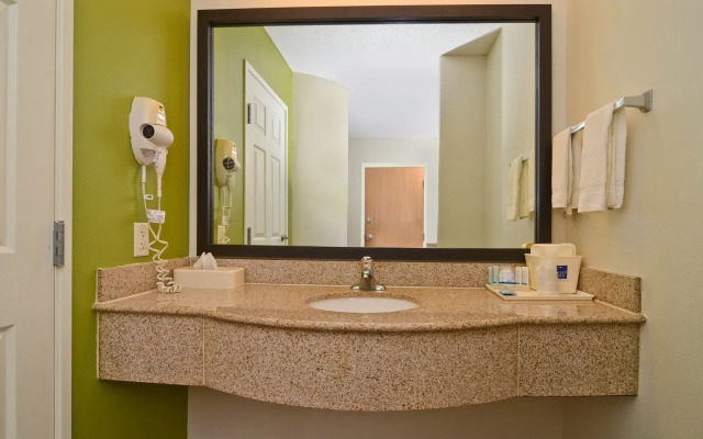 Sleep Inn & Suites Conference Center and Water Park