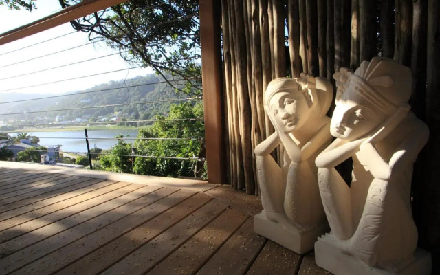 Pearl Moon Boutique Suites