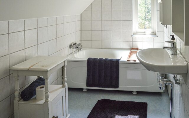 Nice Home in Mariefred With Wifi and 4 Bedrooms