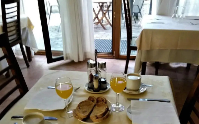 Apartamentos Remanso del Río Razón