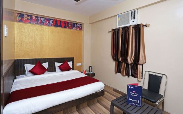 OYO 10137 Hotel Vaishnavi