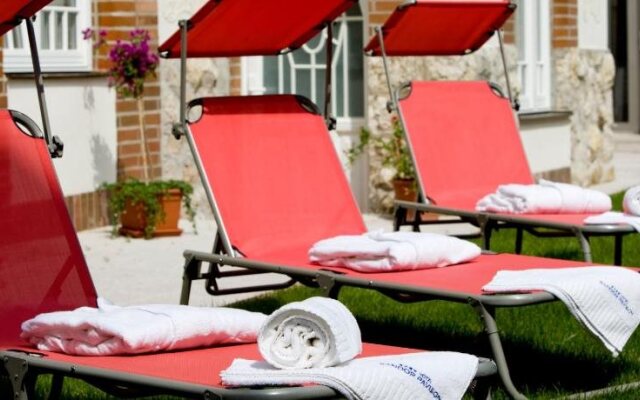 Hotel Sandor Pavillon