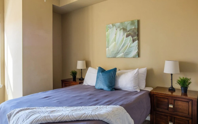 FRONTDESK Oakwood Residence Apts Uptown Dallas