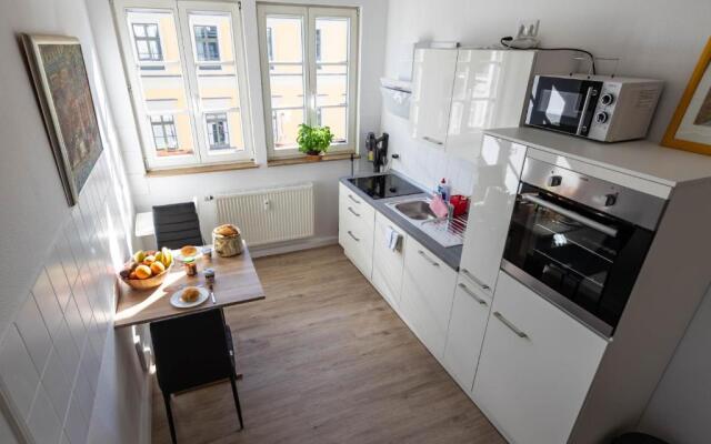 Parkside City Apartments No16