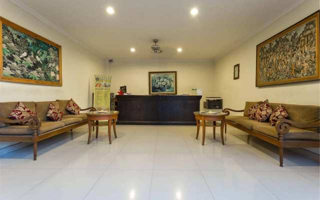RedDoorz near Seminyak Beach