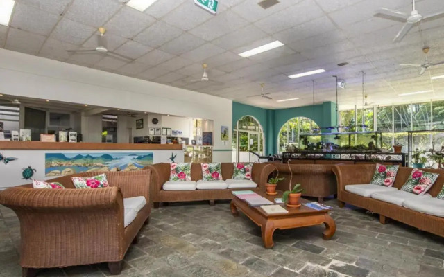AFFORDABLE ISLAND ESCAPE! Queen Studio, Nelly Bay