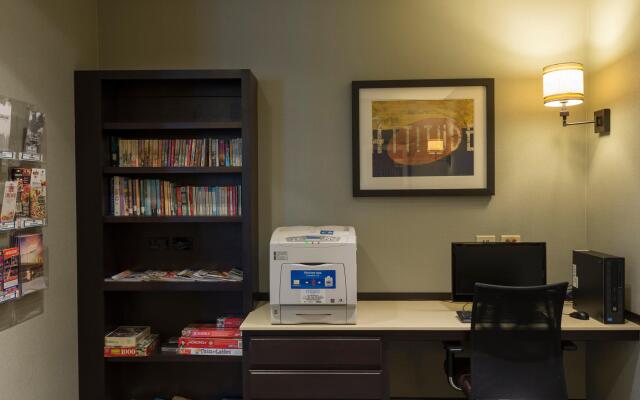 Staybridge Suites Fargo by IHG