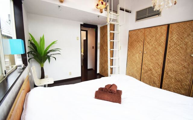 Hachiyama house