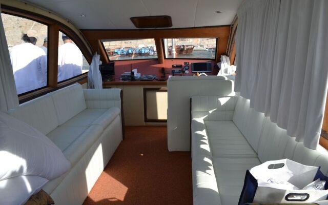 Rubba Luxury Yacht