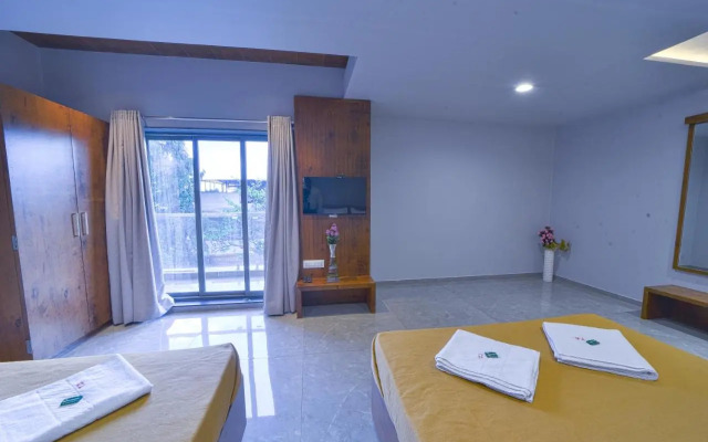 Hotel TrushaDham Near to Mahalaxmi Temple Kolhapur