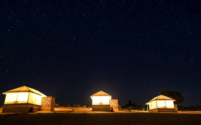 Dhora Desert Resort & Spa By Eight Continents