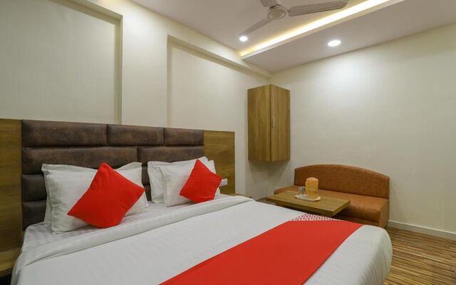OYO 49797 Hotel Shubham Inn