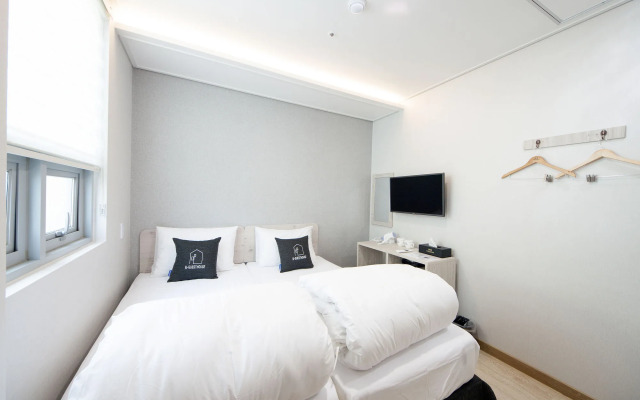 K-Guesthouse Premium Nampo 1