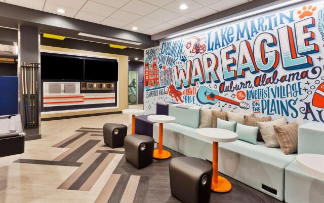 Tru by Hilton Auburn