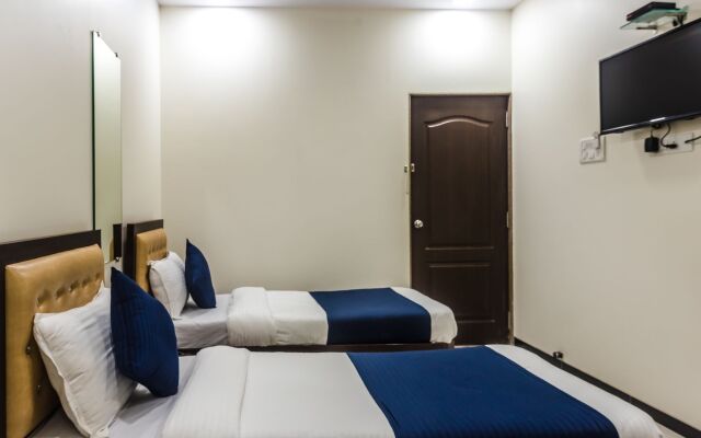 OYO 8298 Zee Residency