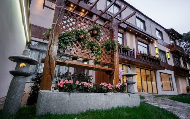 Yuanli Wafu Guesthouse