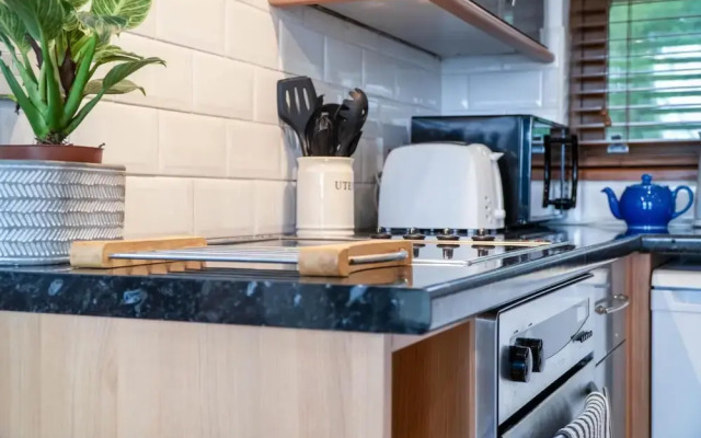 Marina House Annex - 1 Bedroom - Neyland