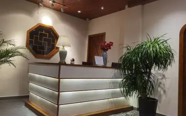 Foodie Guest House
