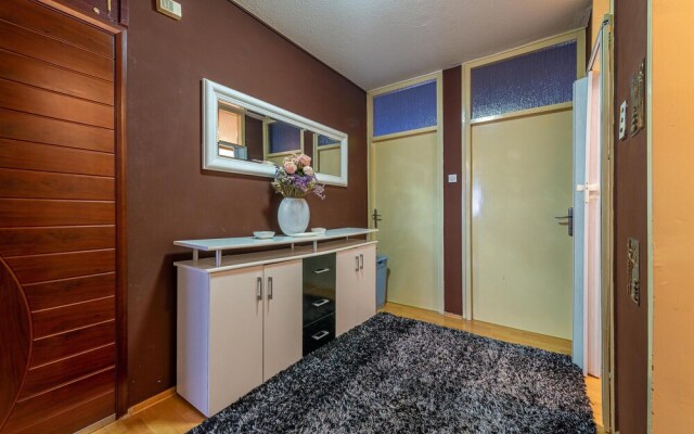 Amazing Apartment in Zadar With 2 Bedrooms and Wifi