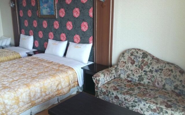 Mongdol Beach Hotel