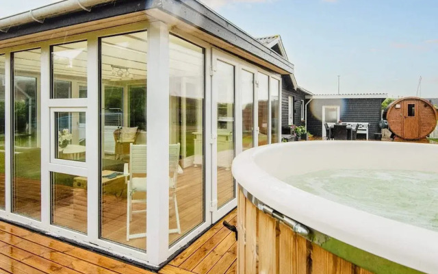 Luxury Spa Retreat in Thorsminde - By Traum Ferienwohnungen