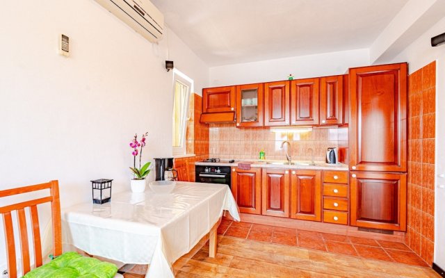 A1-apartment 50m From the Beach With the sea View
