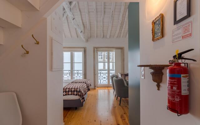 Youropo - The Tower 7F