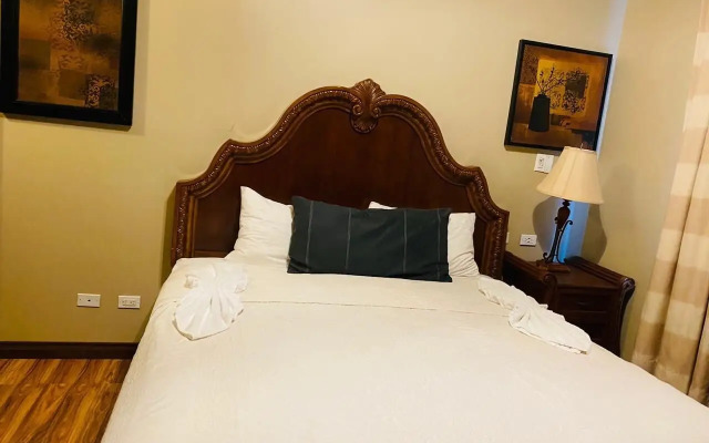 Hotel Royal Blue & Golf Cart Rental