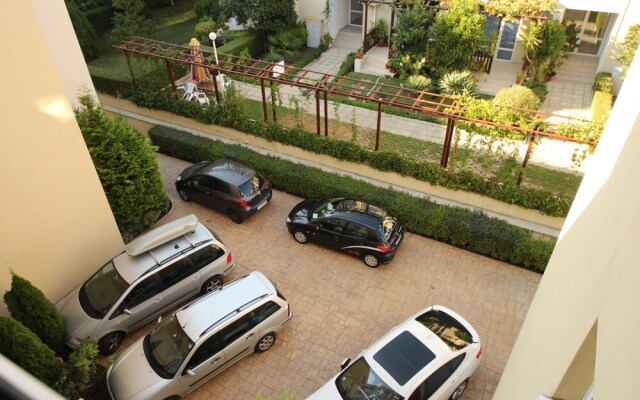 Menada Belle View Apartments