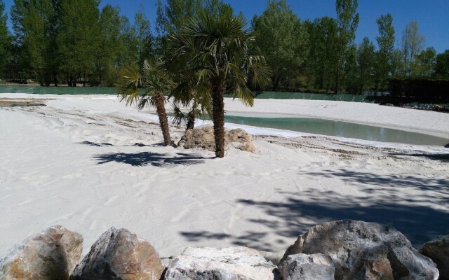 Camping Le Plan d'Eau Saint Charles