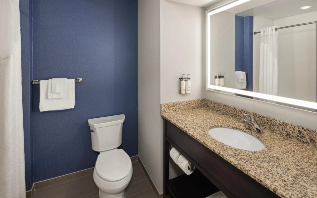Holiday Inn Express Moline - Quad Cities Area by IHG